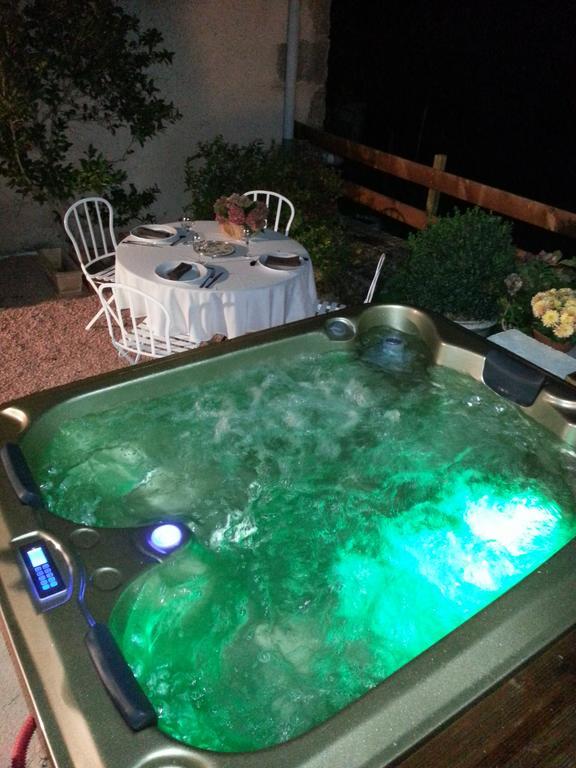 مبيت وإفطار Saint-Haon-le-Châtel Relais St Jacques - Roanne المظهر الخارجي الصورة