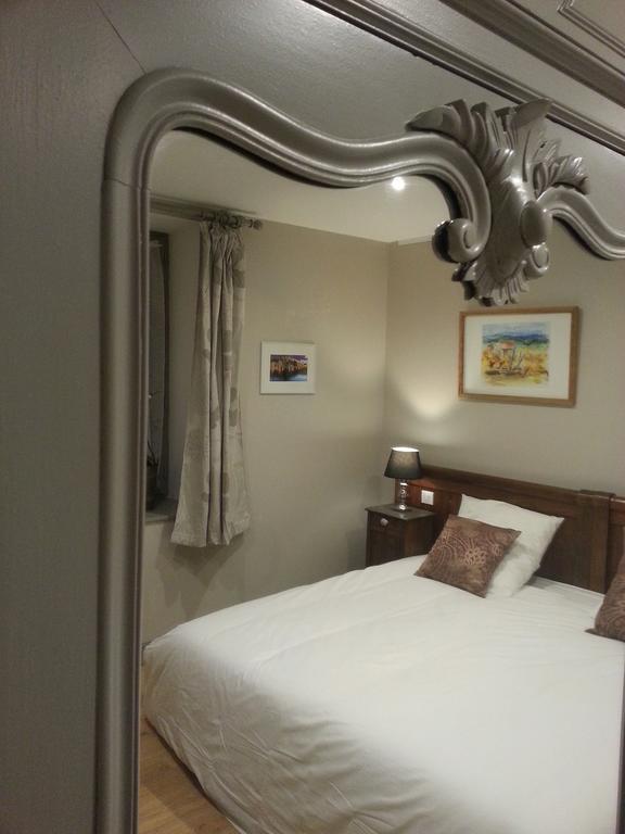 مبيت وإفطار Saint-Haon-le-Châtel Relais St Jacques - Roanne الغرفة الصورة